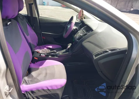 2016 Ford Focus S из США, поврежденный, VIN 1FADP3E28GL298434